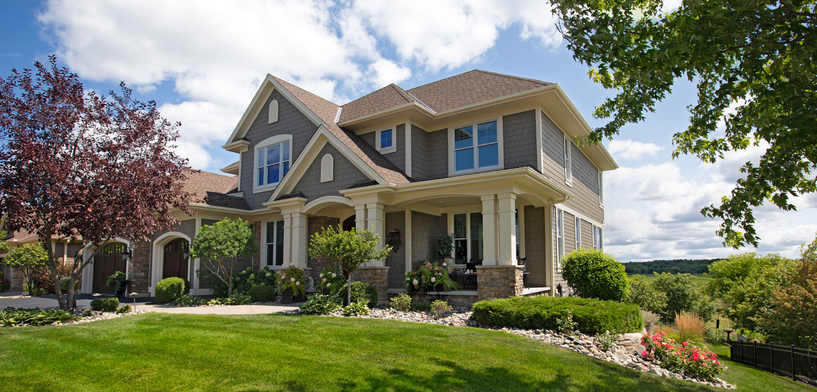 Frontyard of a Single Family Home - Frank DeZao Homes